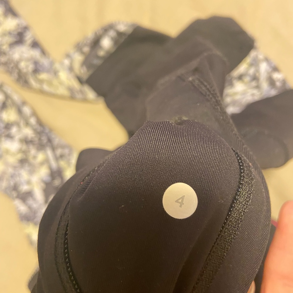 Lululemon capris - Picture 2 of 2